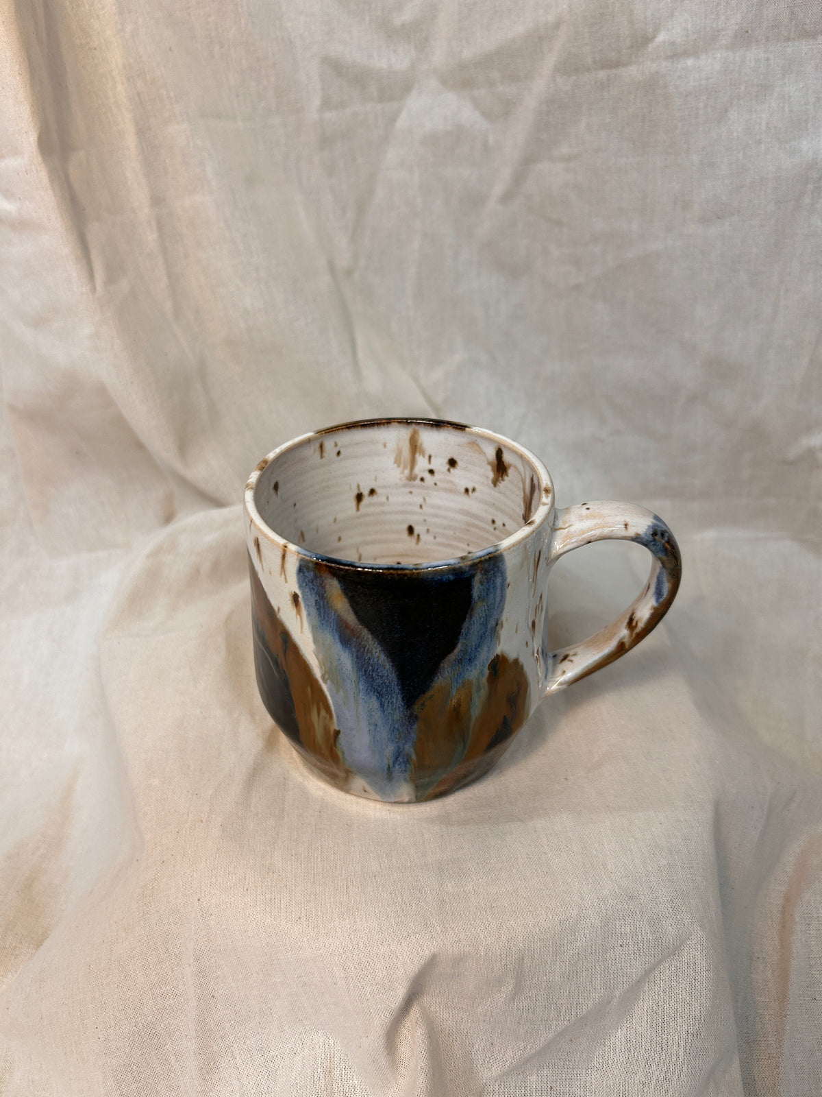 Abstract horizon mug - Design Junction