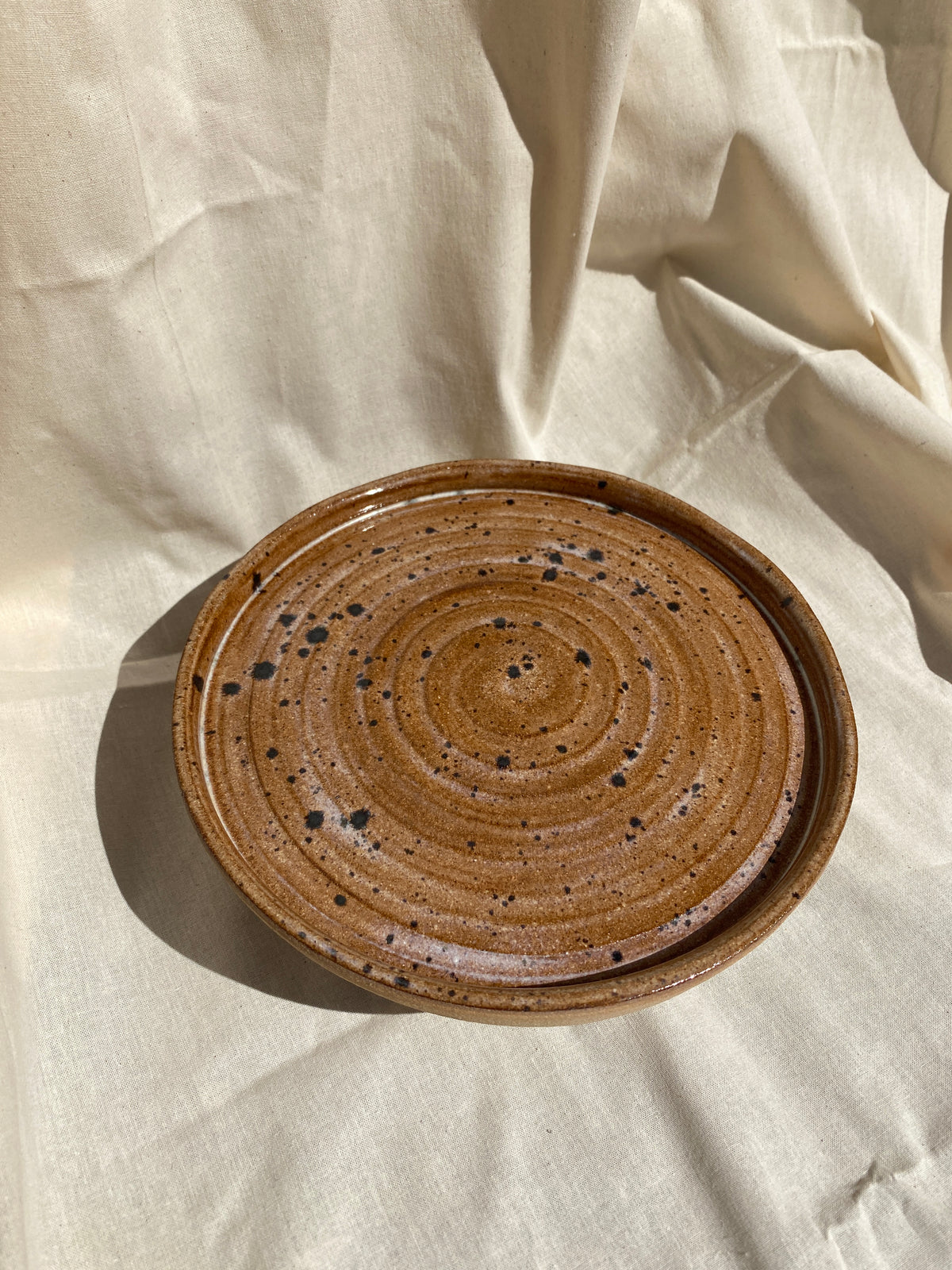 speckled swirl plate - Design Junction