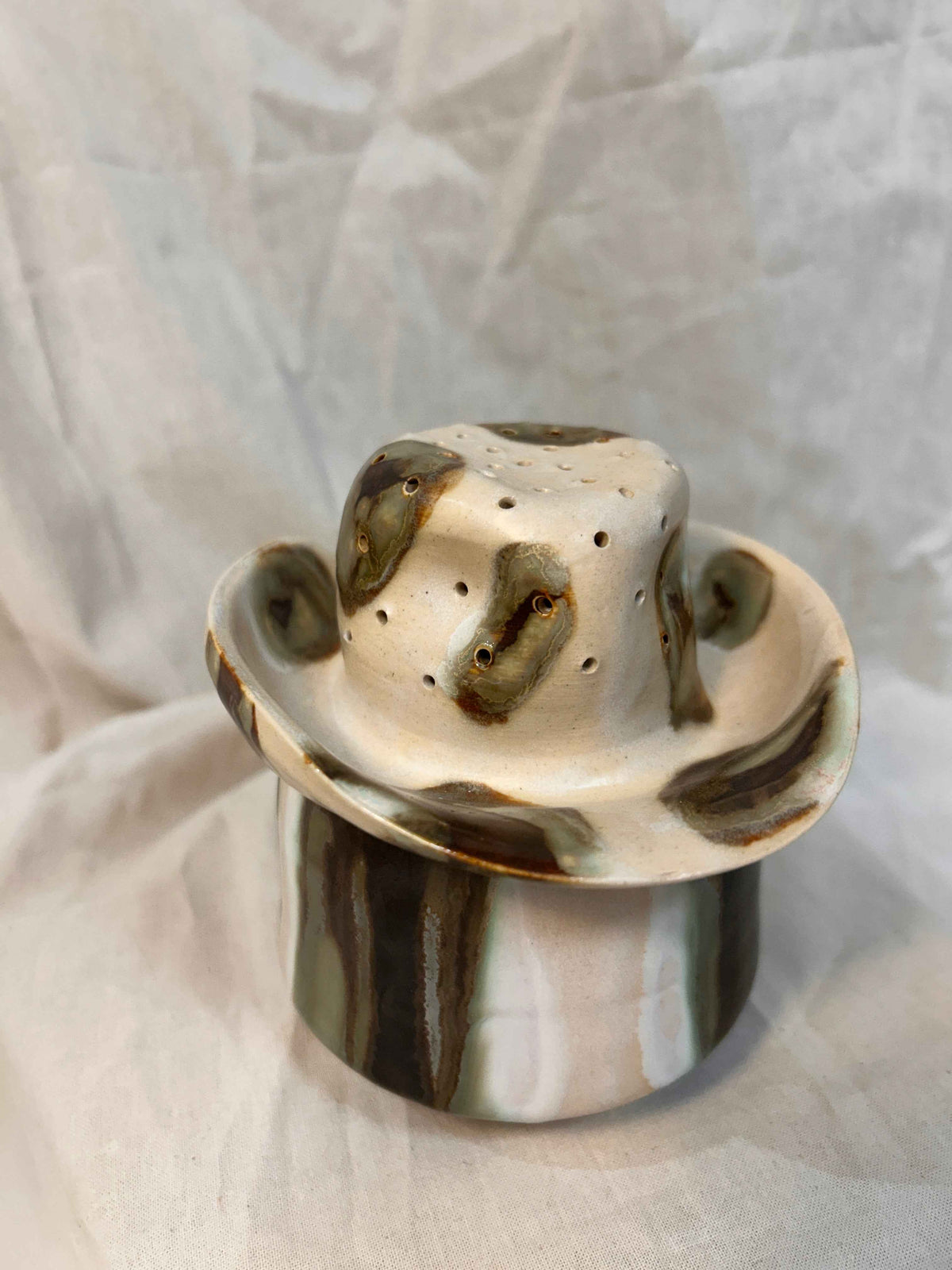 Quirky Cowboy Hat Tea Strainer for Delightfully Brewed Teas