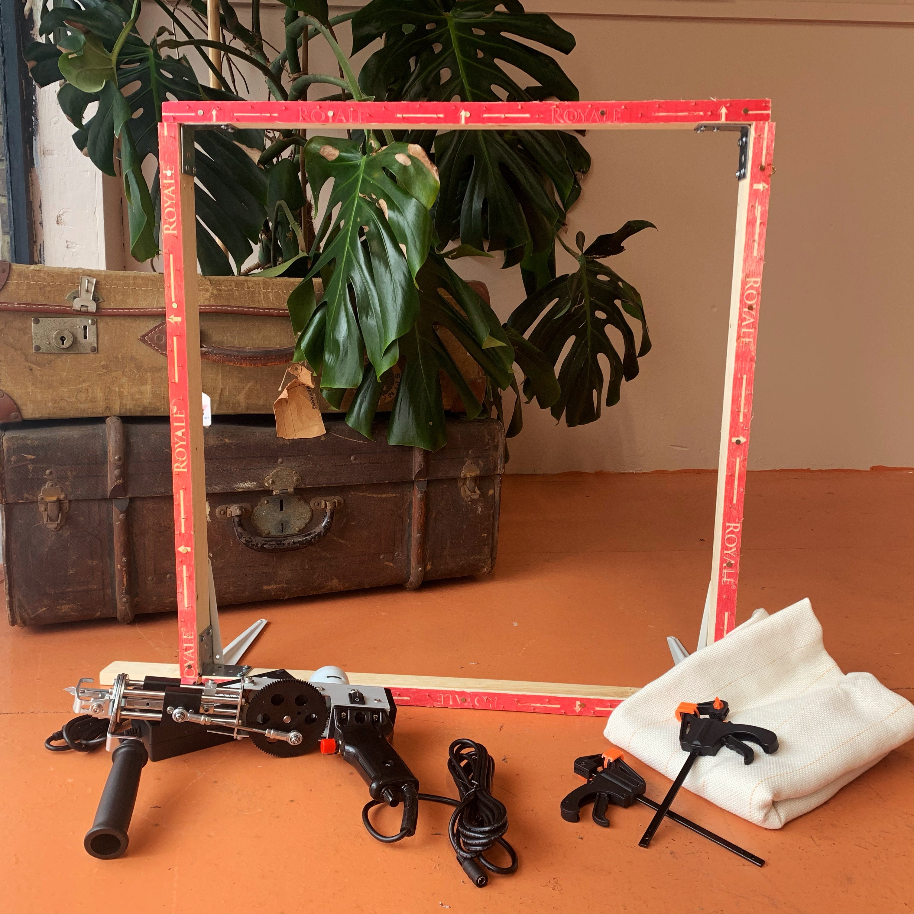 Tufting Gun Starter Kit Including: Tufting Machine AK, Clamps, Fabric & Yarn - Design Junction