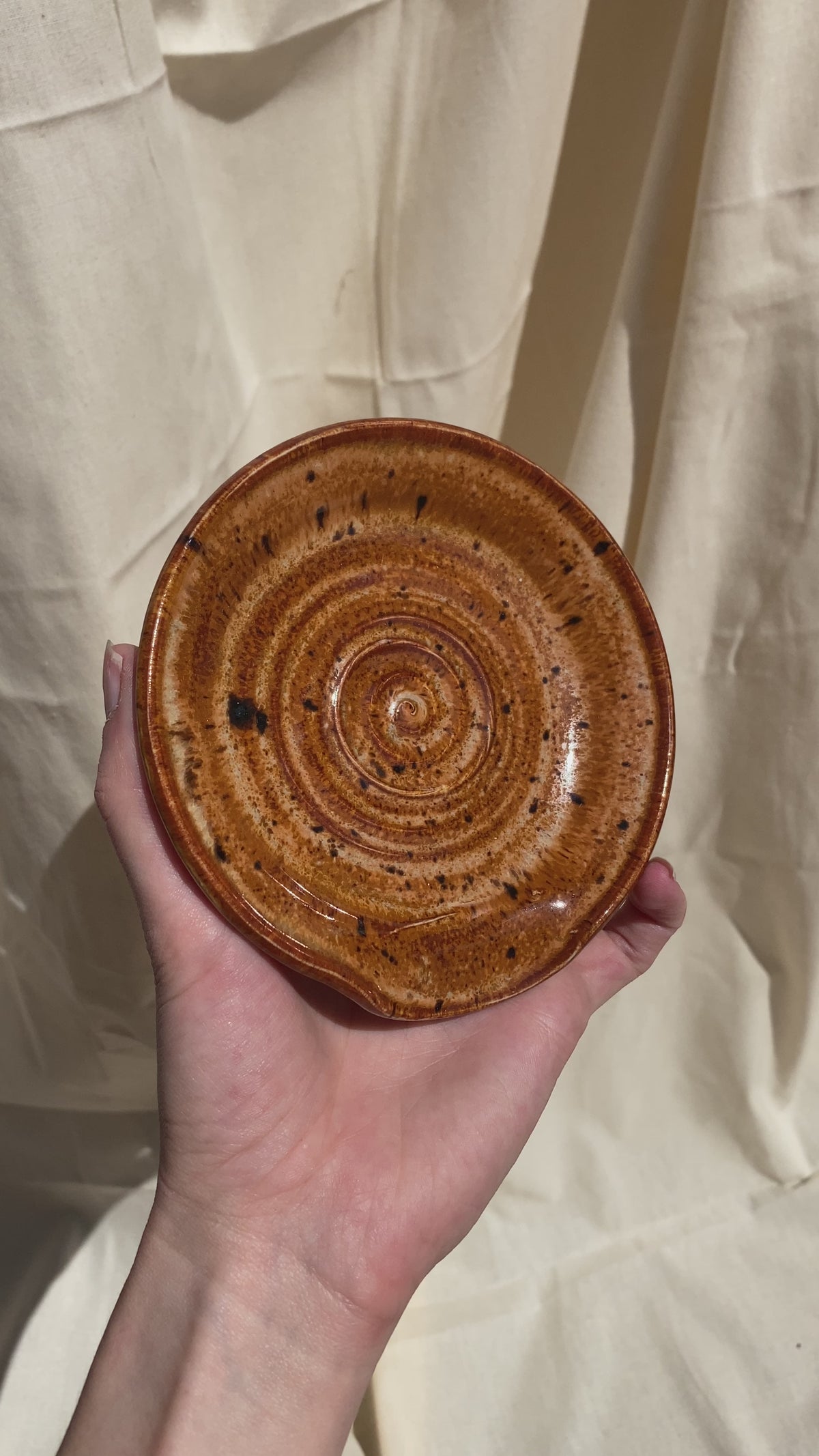 Handcrafted Speckled Amber Spoon Rest for Effortless Cooking and Stylish Serving